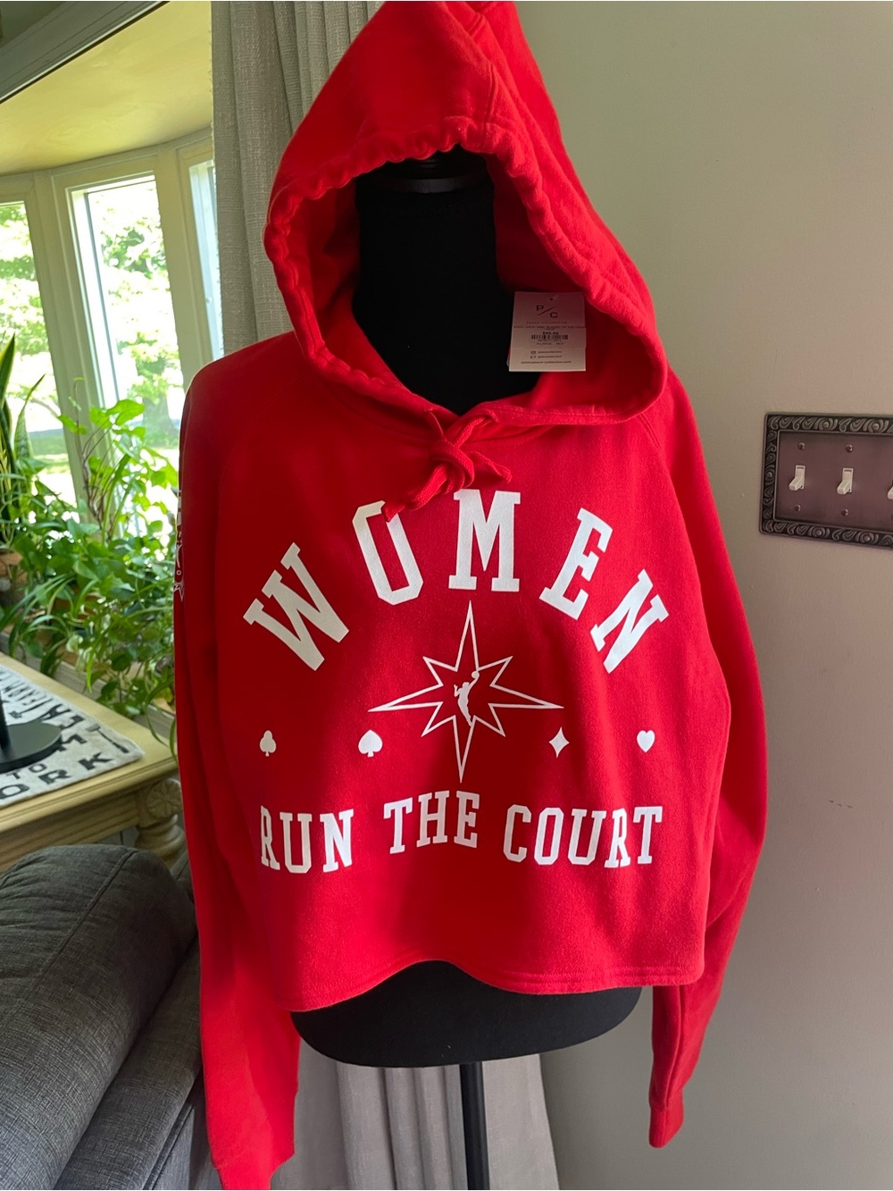 Red 'Women Run The Court' Hooded Crop Sweatshirt